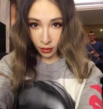 �������ؽ������Լ����к� �����߳����ֵͳ�