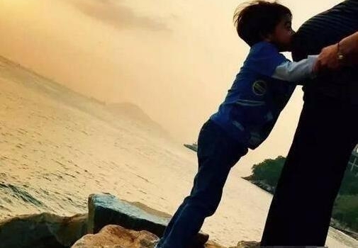 ���أ�������Ϊʲô������ò���ĸ۽� ȴѡ���˹�������