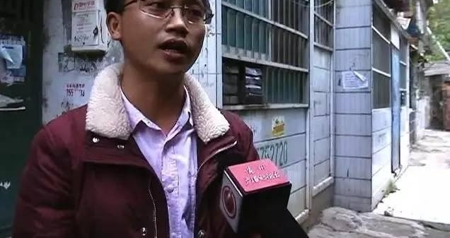Ů��ɨ�������������ʱ������С͵