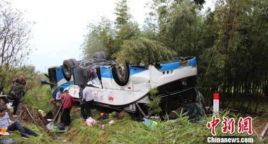 �㽭�����һʵ��26�˴�ͳ��ڸ����Ϸ��� ������