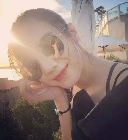 �������й����������Ĺ����׷��Ϊ����Ů����