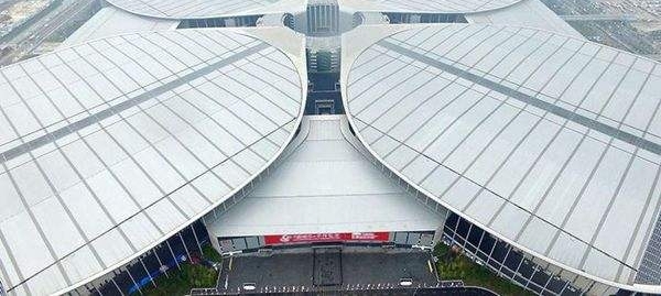 �Ϻ���չ��չ�����ͨ4���Ӳ����� �ṩ1.4�����λ