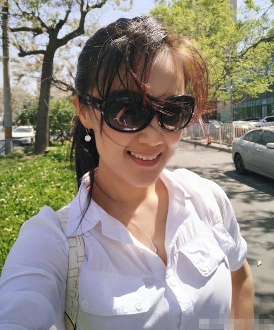 �������ң������漣С����ɫ���в��������