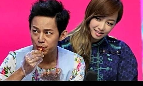 �챾������Ů���ּ���л����ѹ���찮 ������������������