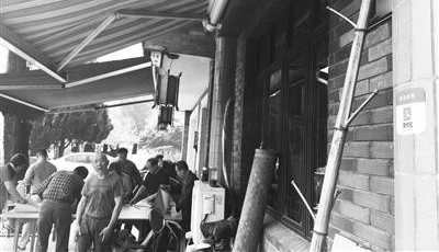 ֻ�������ֽ��ٷ����ĺ����ϲ�ũ һֱ��Ů������ϰ���ֹ�����