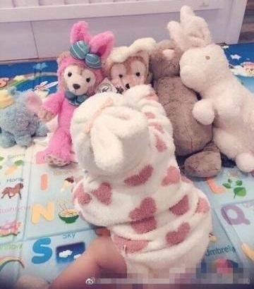 �ܽ�������ؼҿ��������Ů������һĻ����������ʪ����