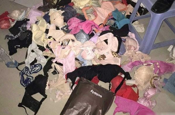 ���ţ�����͵2000��Ů�����²����컨���ϣ��컨����ѹ��