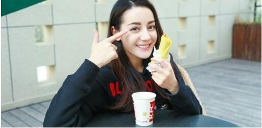 Baby�ع顶���ܰɡ����Ȱ�һ��С�������ޣ��ֲ������ܻ�