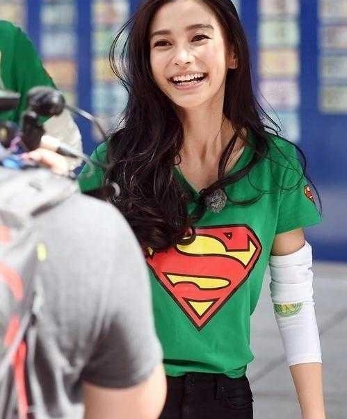�����Ȱ���������angelababy����ƨ��, ר��ʾ��babyȴ����!
