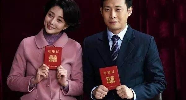 ���Ӿ硶��ë�����졷����ҵ�۹������ůɫ��
