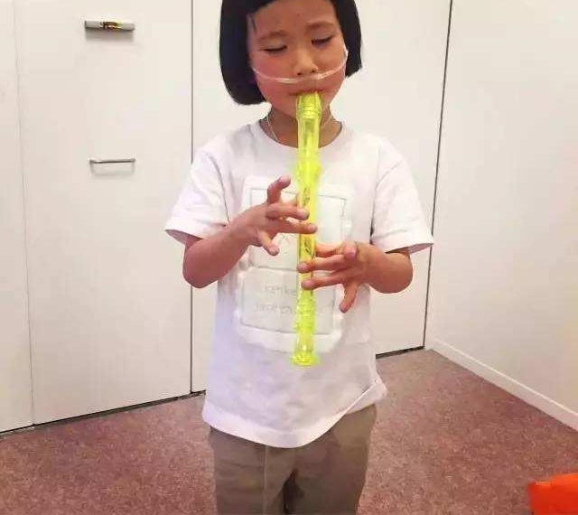 ����Ů��ʱ�̴������� Ц�ñ�˭������