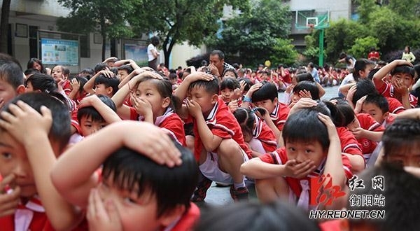 ����1400��ѧ������Ӧ����ɢ����