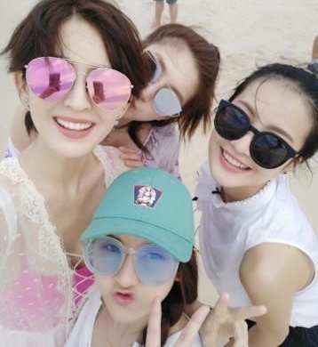 ����3����Ӿ���ع⣬������͸��װ��¶����ȱ�ݣ���֣ˬû���ȣ�