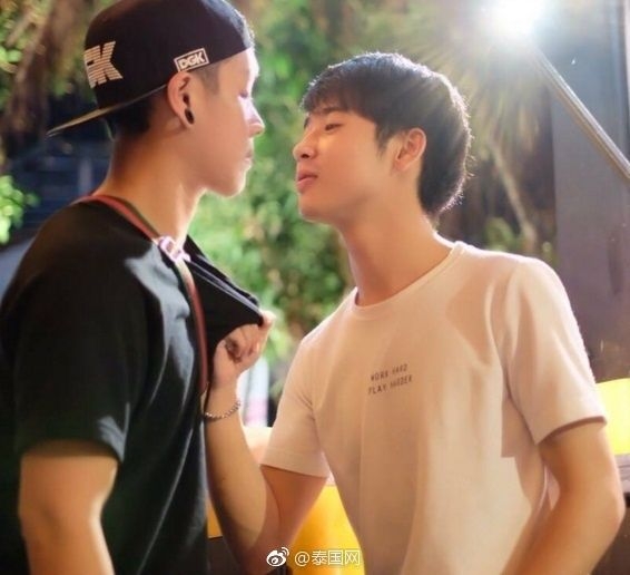 ̩������ֵͬ�����˸������� ���ѣ����������ʵ