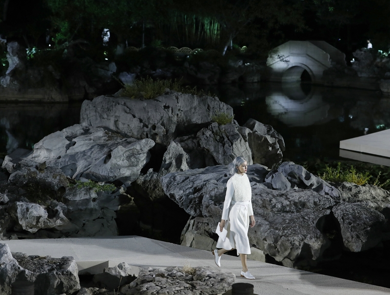 ��˾�����ݽ���ʵ��ʱװ��