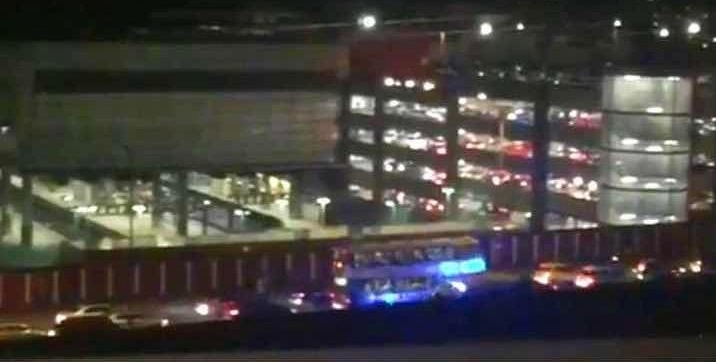 Ӣ������˹��������������ը ����������