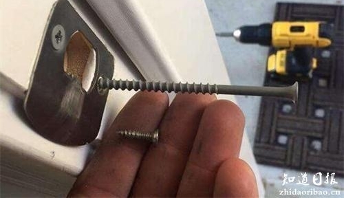 �ؿ������������С��˿��������һ�����ڼ�Ҳ������