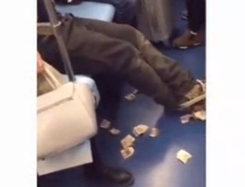 ��ؤ�ڵ������ͳ�һ����Ʊ���ڵ��ϣ����˵����һ�������𾪵Ļ�