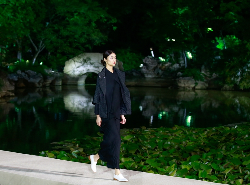 ��˾�����ݽ���ʵ��ʱװ��