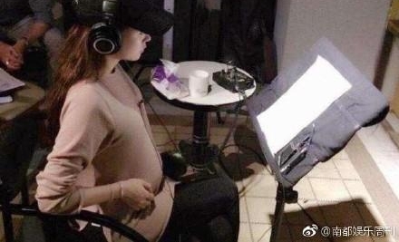 ����������������˫�ֻ�6�´�ǡ�¼����������