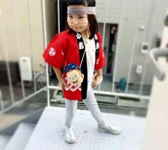 ����Ů��ʱ�̴������� Ц�ñ�˭������