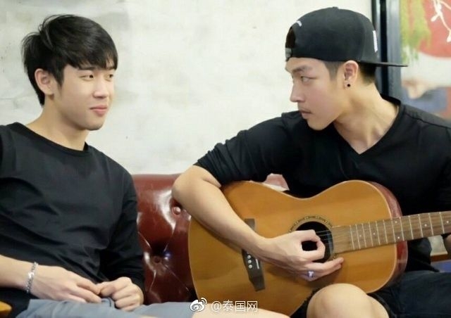 ̩������ֵͬ�����˸������� ���ѣ����������ʵ