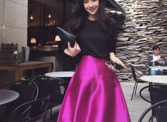 ��������ӱ�������ɣ���������Ȼ�ǻ���һ�������ݶ����ģ�̫����