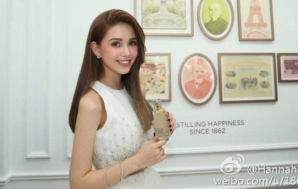 ����������������˫�ֻ�6�´�ǡ�¼����������