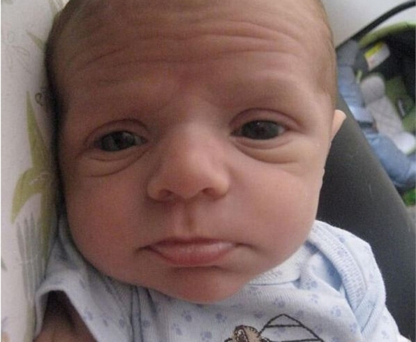 ���Σ�����Ӥ��ȴ����һ�š����塱��