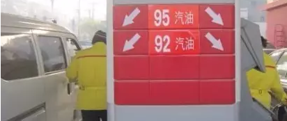 Ů��ѧ������4�꺢ͯ ֻ������̫����