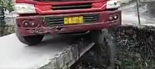 ����˾��չʾ�����ʻ������������·�˶�����һ�Ѻ�