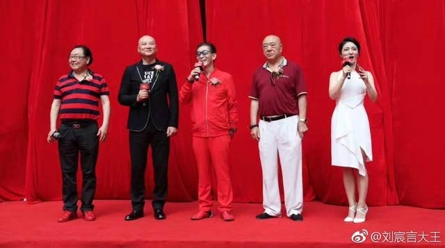 ���μ�����һ����20�����ɫ������ʷ����ǿ���ף�����ʶ����
