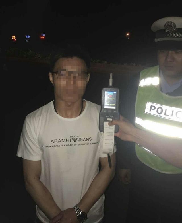 ֱ���Ĵ�ӳ�����չ��ͨΥ���ж���������Ƽ�ʻ1��