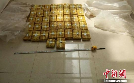 ���Ͼ����ƻ�һ���ش����䶾Ʒ�� �ɻ�Ʒ57.845ǧ��