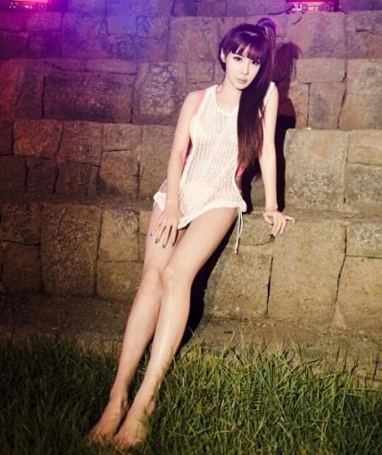 ���ر�ÿ��ĺ���Ů�ǣ��Ӵ�֣�㾧�����٣���ϲ��˭�ģ�