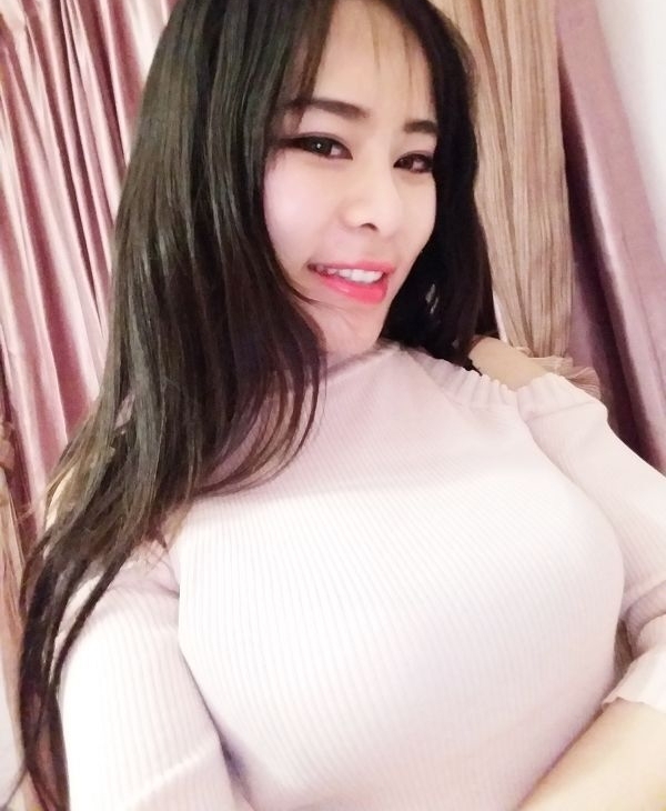 ��������Ů�򡰿��ư������ߺ죬�����飡