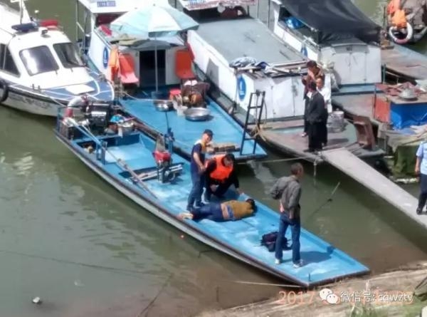 23������Լ����Ů������ɱʧ��������