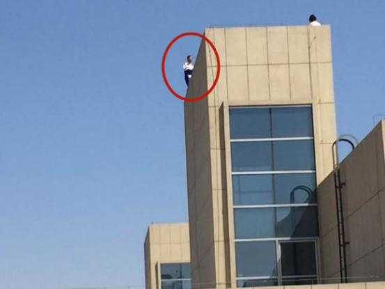 �ػʵ�һ��������У��¥���� ����Υ�ͱ���ҳ�