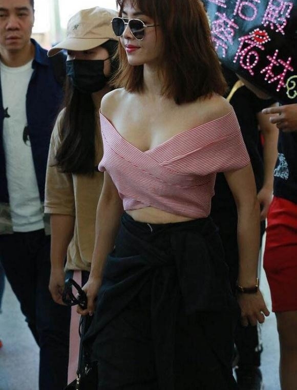 ������������ɳ�����������൱�󵨣�����ֱ�����ݵ�̫���ˣ�
