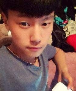 ���μ����������ﾭ������ ��������˭