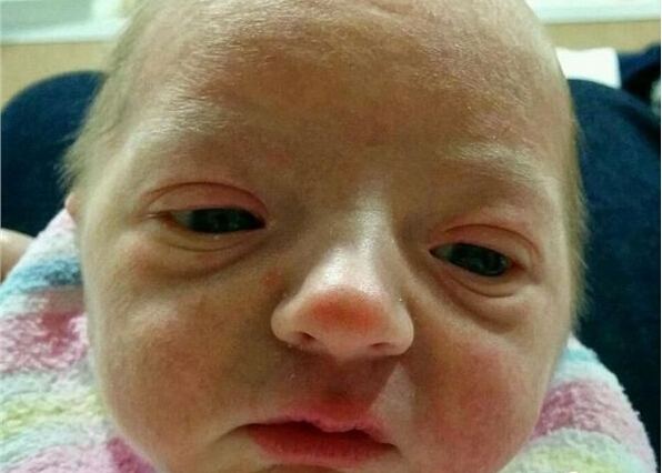 ���Σ�����Ӥ��ȴ����һ�š����塱��