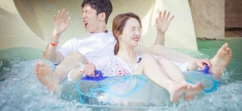 ����3����Ӿ���ع⣬������͸��װ��¶����ȱ�ݣ���֣ˬû���ȣ�