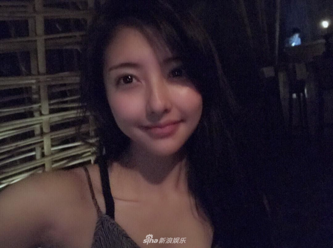 �崿���٣�˼����Ů�ѱ������� �촽�ô�һ��Ϸ
