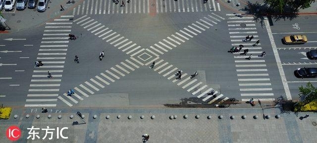 �����и���·�֡�X���ΰ����� ����б����·���ù�����