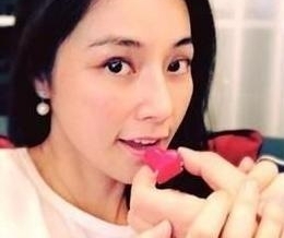 38��ĸ�ԲԲ���Ƕ����Ǻ�������ͬΪ38���Ů��ȴ�ϲ����ˣ�