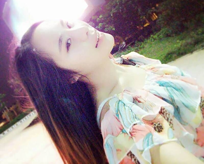 ��������Ů�򡰿��ư������ߺ죬�����飡