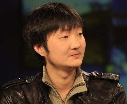 �����α�����ǿ�� ������������˭