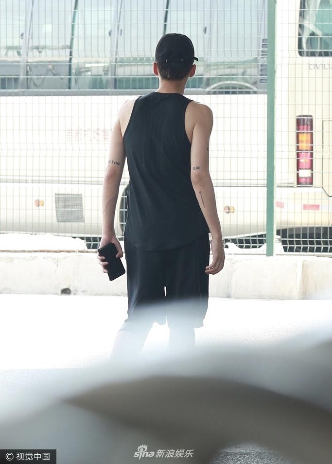 ���ෲȫ��look������ ���ͦ���ֱۼ����ʵ