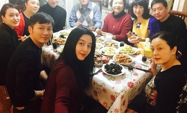 ��������60��ְֽ��գ��������˧������һ��Ұܸ����