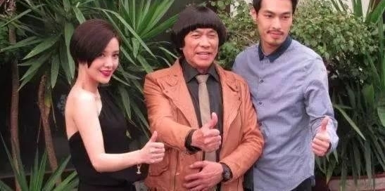 ��һ�ָ�Ů������������ɽ࣬�ɰְ��������ɽ೤���������